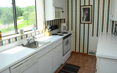 Photo 5 - Seven Springs 2 BR Deluxe Condo, Mountain Views!