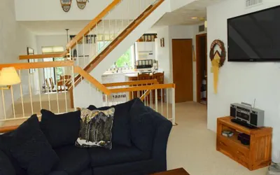 Seven Springs 2 BR Deluxe Condo, Mountain Views!