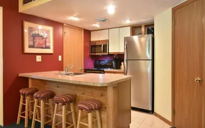 Photo 4 - Seven Springs Sunridge 2 BR Condo, Mountain Views!