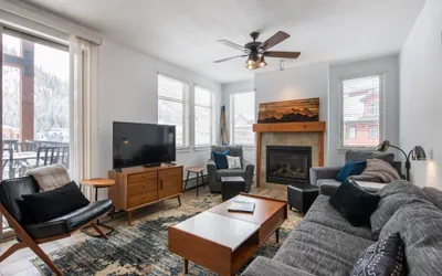 Photo 3 - Premium Unit 4575-Fraser Crossing/Founders Pointe