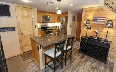 Photo 4 - Seven Springs 2 BR Premium Condo, Walk to Slopes