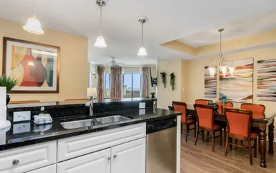 Photo 4 - Ocean View 3 Bedroom Unit #1607 Royale Palms