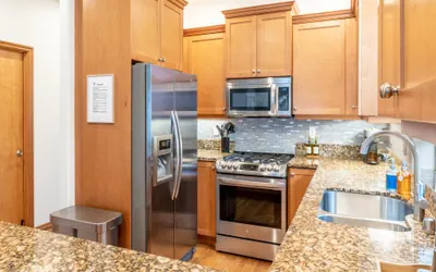 Photo 5 - 3BR with Game Room, near Seattle & Vancouver