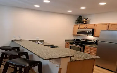 Photo 3 - Beautiful 2BR in River Run - Kids Ski Free!