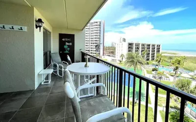 Photo 4 - High Floor 3BR Corner, Beachfront Saida Towers SPI