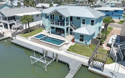 Photo 2 - Flamingo House