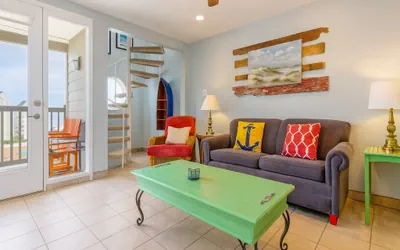 Photo 5 - Beachfront Bargain " 2 Levels " 2 Pools & Hot Tubs