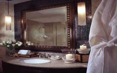 Photo 4 - Marina Inn - Grande Guest Room Queen