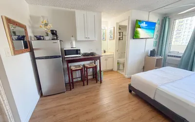 Photo 3 - Mellow Kuhio Village Studio
