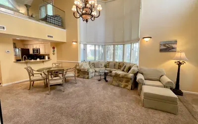 Photo 4 - 3A Windermere by the Sea - Full amenities!