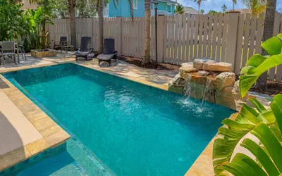 Go VIP * Steps to Beach * Pool