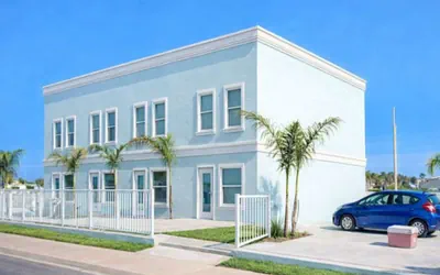 3BR Newer Townhome | Bay & Beach | Sleeps 10 | SPI