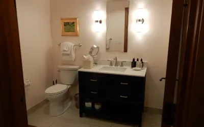 Photo 5 - Modern King Room in Heart of Mt. Crested Butte