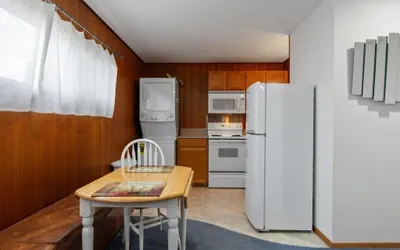 Photo 5 - Sunflower Studio - 7 Minutes to UO & 4 Minutes to Downtown