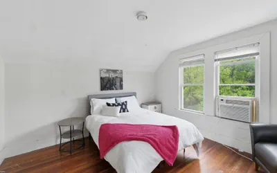 Photo 5 - Amherst Retreat | Pet Friendly | Near Colleges