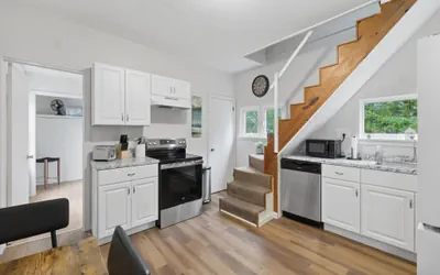 Photo 4 - Amherst Retreat | Pet Friendly | Near Colleges