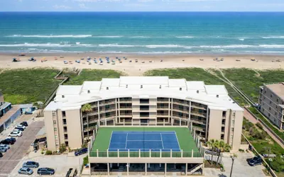 Direct Beachfront Condo-Jacuzzi-Elevator-SPI