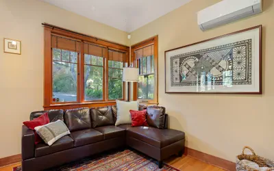 Photo 4 - Craftsman Grove - 10 Minutes to Campus