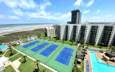 Beachfront 2BR 11th Floor Views, Saida Royale SPI