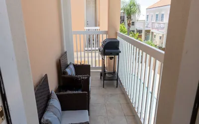 Photo 5 - 2BR Pool, 200 Steps to Beach, High Ceilings SPI