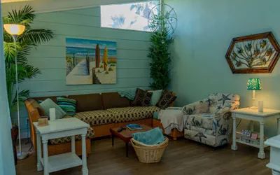 Photo 3 - Authentic Near Beach House - Sleeps 16 - 5 Bedr