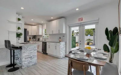 Photo 5 - Family-Friendly Oasis with Heated Pool BBQ FirePit