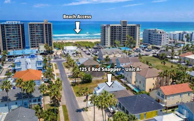 Photo 2 - 3BR Townhome, Steps to Beach, New Remodel SPI
