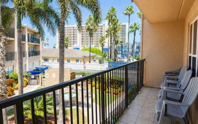 Photo 5 - 2BR Half Block to Beach, Garage, Heated Pool