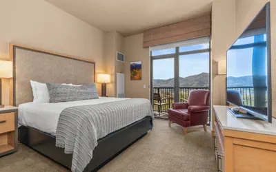 Photo 4 - Comfortable 2 Bedroom Condo at Steamboat Grand