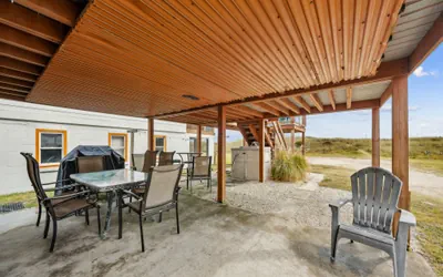 Photo 3 - Spacious Beachfront Duplex - Dog Friendly - Downstairs | 124 S Fletcher