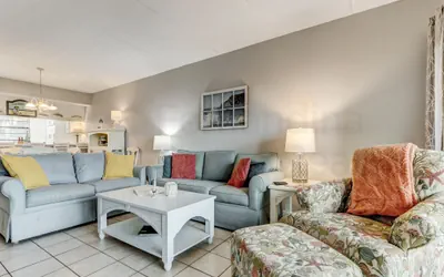 Photo 3 - Spacious Oceanfront Condo, Easy Access to Private Fishing Pier