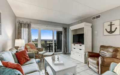 Photo 2 - Spacious Oceanfront Condo, Easy Access to Private Fishing Pier