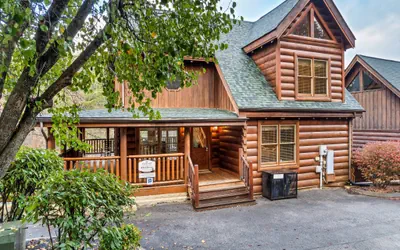 Photo 2 - Spacious Mountain Cabin Perfect for Relaxing