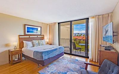 Photo 4 - Kaanapali Shores 642 Studio Condo
