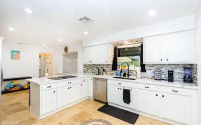 Photo 5 - Stylish 4BR Houston Retreat with Pool & Game Room