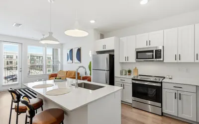 Photo 3 - Stylish 1BR near PGA and Universal Studios | Sleeps 4