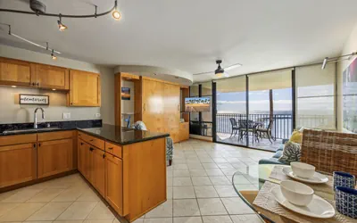 Photo 5 - Oceanfront Outstanding Condo--Enjoy Watching Whales Breach from Lanai!