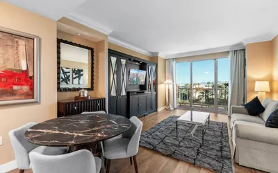 Perfect Condo on Las Vegas Strip w/ Jacuzzi Tub!