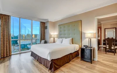 Photo 5 - Best Location! MGM Signature Suite w/ Sphere View