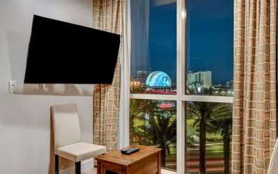 Photo 2 - Best Location! MGM Signature Suite w/ Sphere View