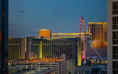 Photo 5 - Vegas Nights @ Signature MGM | On LV Strip!