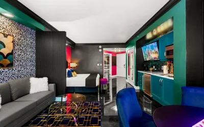 Photo 2 - The Joker Suite On LV Strip/LazyRiver/Remodeled