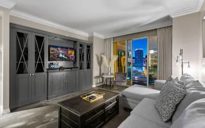 Photo 5 - Strip View Suite|On LV Strip w/Balcony/LazyRiver
