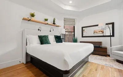 Trendy 2BR Plus Family Getaway | Suite 4