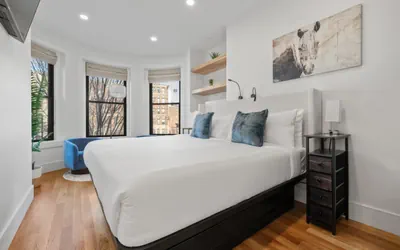 Photo 3 - Cityscape 1BR Plus: King + Queen Pull-out | Suite 7