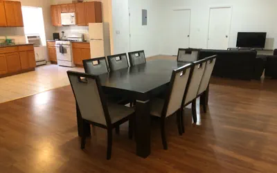 Large apartment, sleeps up to 8 people comfortably, direct NYC Manhattan train only 5 minute walk away