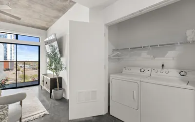 Photo 5 - Roosevelt Row Loft