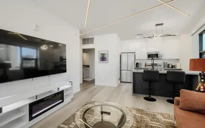 Photo 5 - Rainbow Road Loft