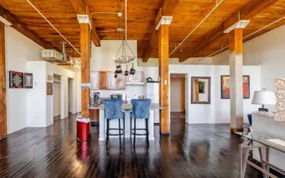 Photo 4 - Fun Loft with Arcade Games and River Views