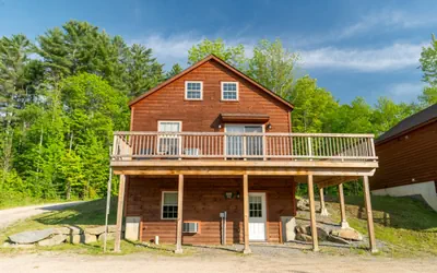 4BR Log Cabin Retreat Near Franconia Notch